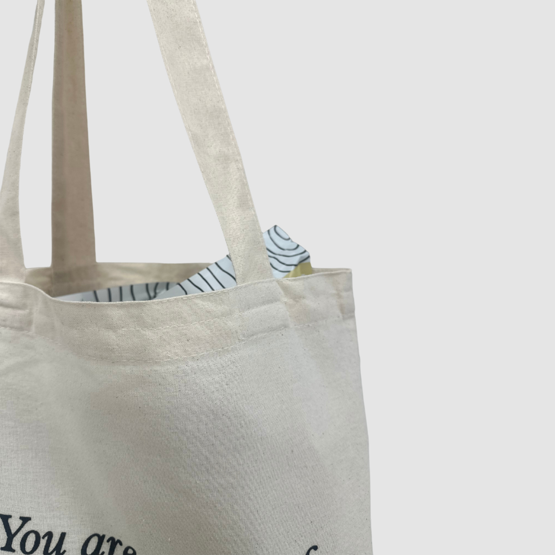 Tote bag